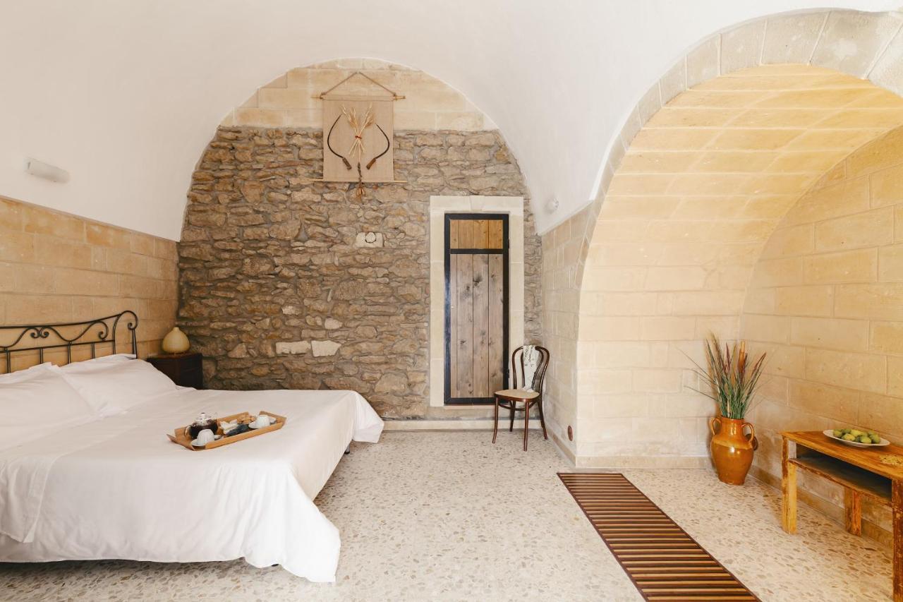 Il Borgo Ritrovato - Albergo Diffuso Montescaglioso Exteriör bild